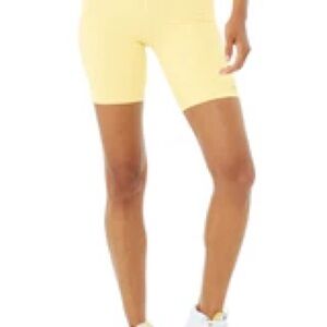 ALO Yoga Women's Lemon Bike Shorts